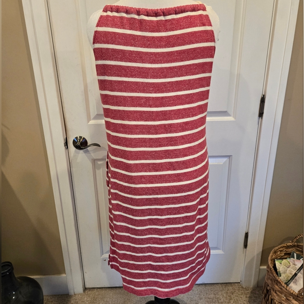 Red and White Striped Sleeveless Terry Cloth Dress - Picture 4 of 9